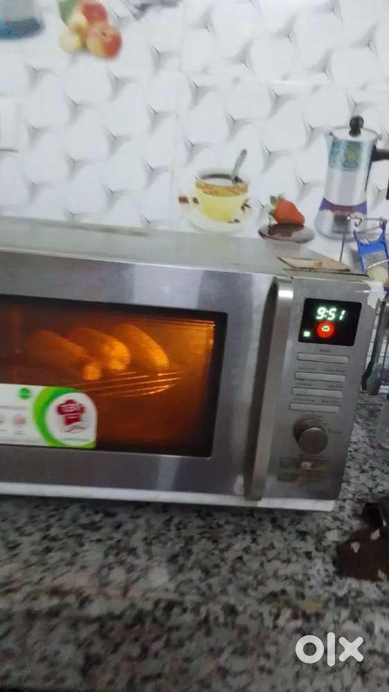 LG microwave oven