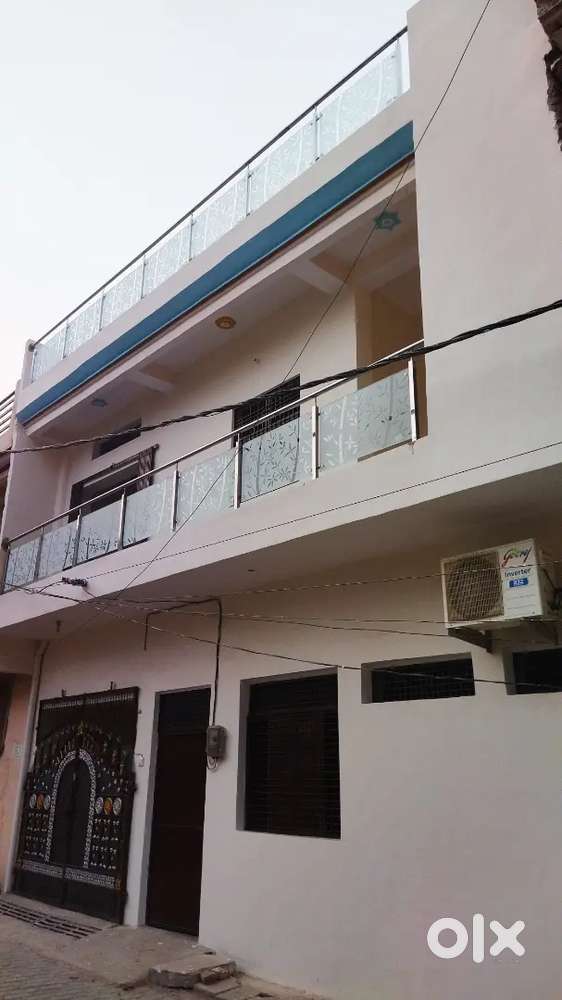 Rooms available for Girls only