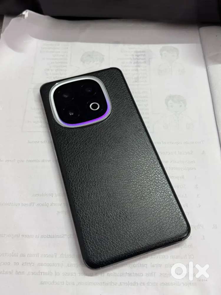 IQOO 13 (16GB / 512GB)