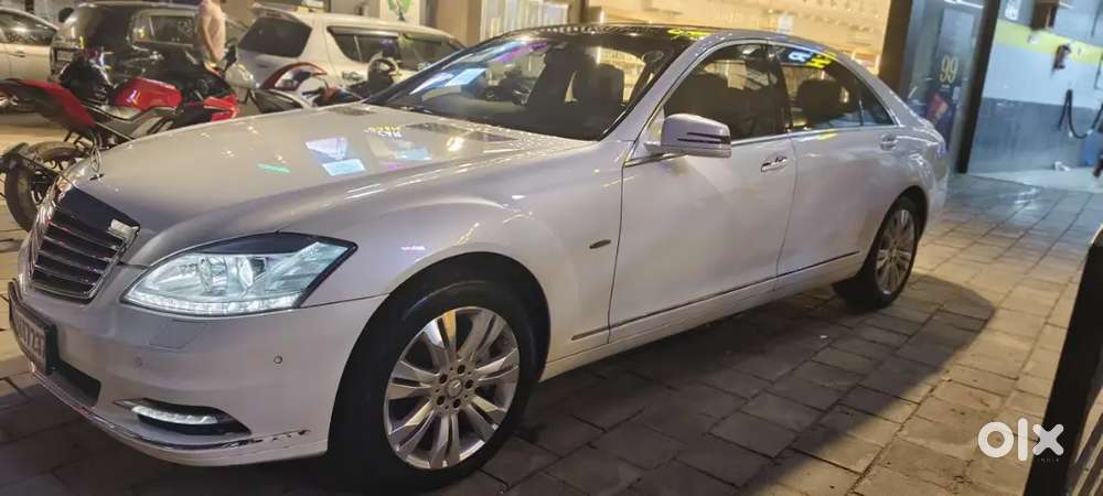 2011 Mercedes-Benz V8 Petrol S 500 S-Class 4.7 L engine 85000