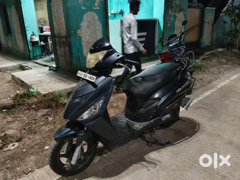 Single owner brand new tyres self start need urgent sale