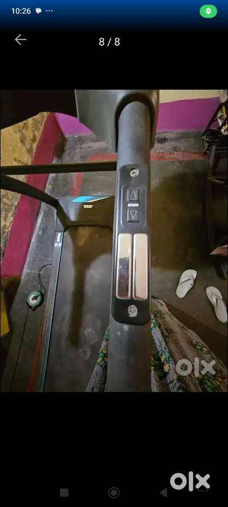 Electronic treadmill