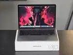 MacGallery Macbook Air 2020 i5 13 inch 8gb/512gb with box and all acss