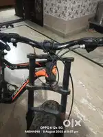 Fat bike hai koi single problem nahi hai aal ok new hai