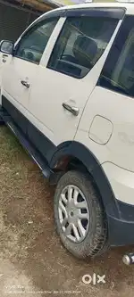 Mahindra NuvoSport 92000 Km Driven