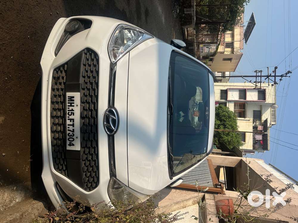 2017 Petrol + CNG Grand I10 Sports MH-15