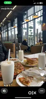 Cafe ki cleaning ke liye ladki ki jrrort
