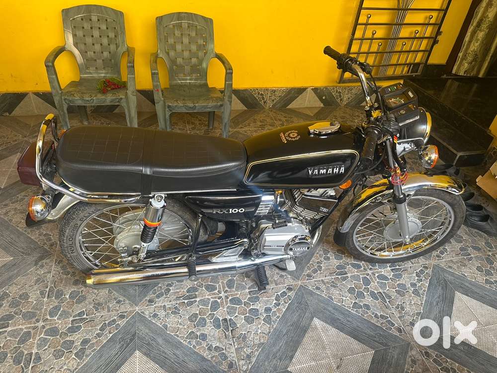 Yamaha Rx100 japan model with vintage no 0017 3letter number