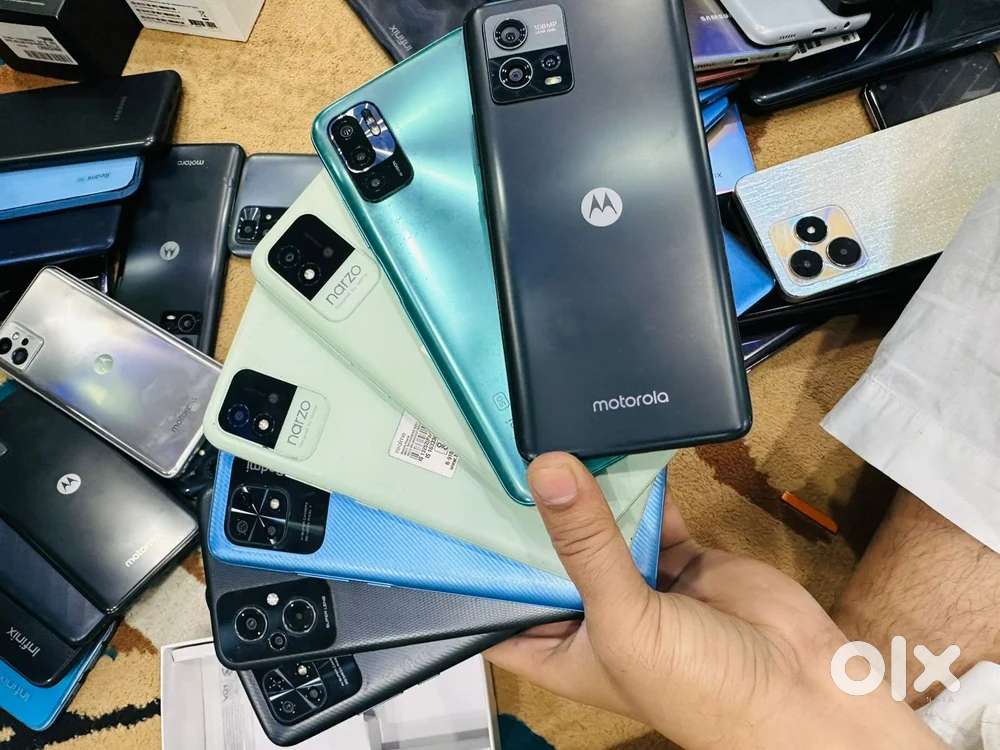 iPhone, Android 5G / 4G Phones (New / Used) with Warranty, on EMI