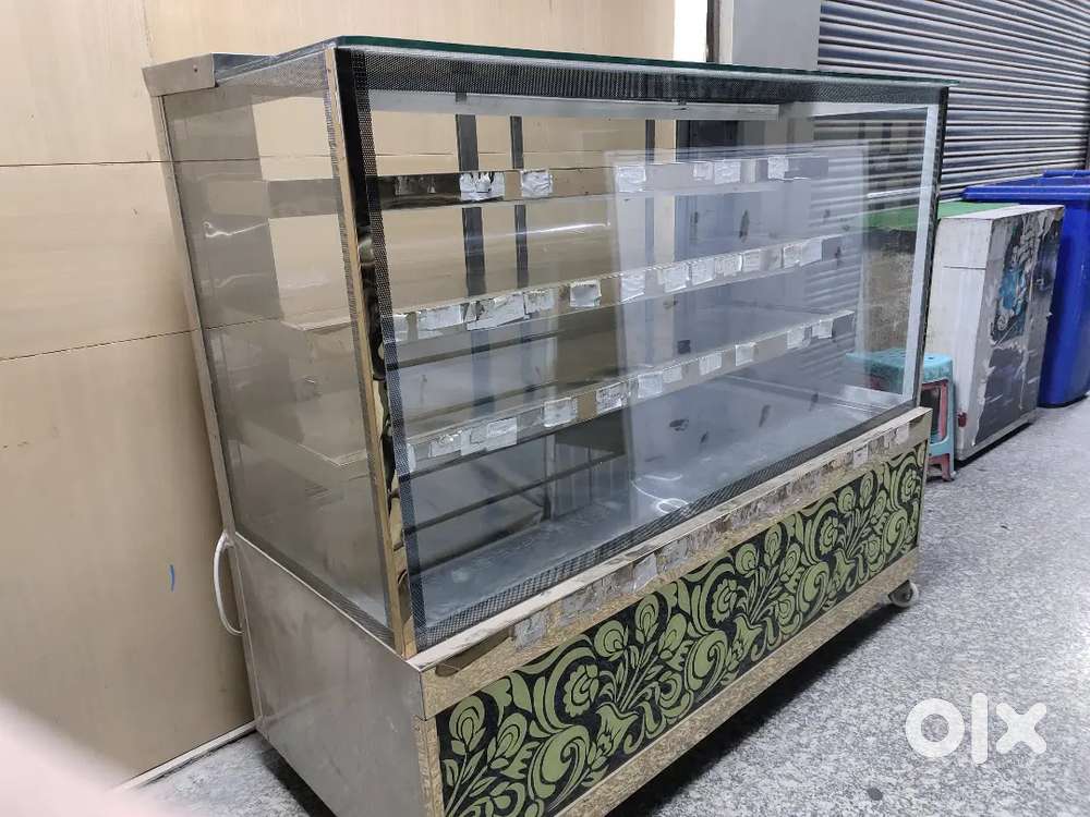 Commercial display fridge/ Counter