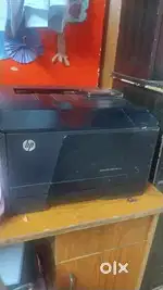 Laser jet Pri 200 colour m251nw