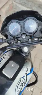 Bajaj ct100