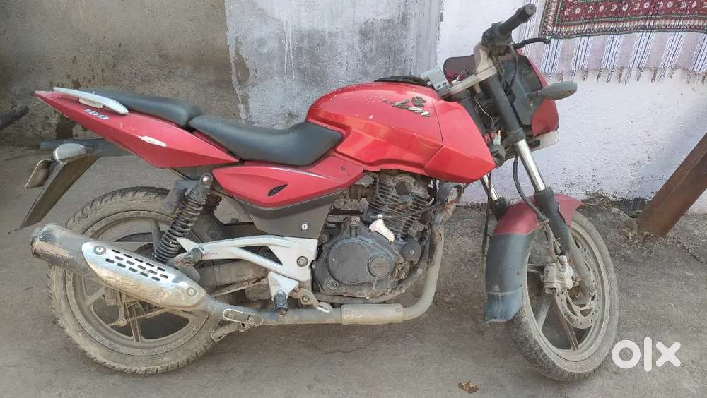PULSAR 180 BIKE