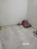 1 room available for rent