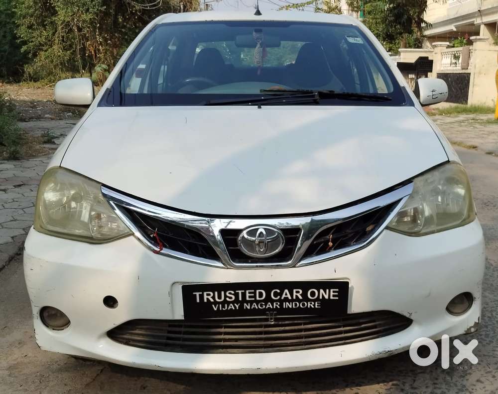 Toyota Etios 2010-2012 G, 2011, Petrol