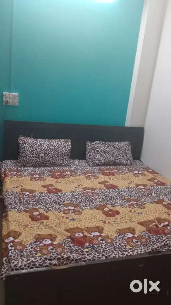 To-Let Independent 1RK Fully Furnished in Mayur Vihar Extn 1