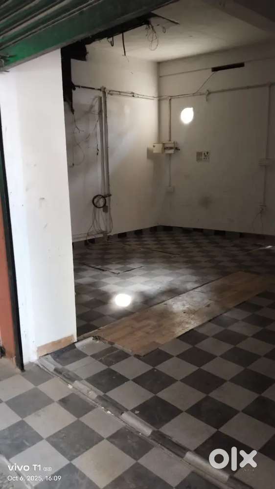 350 sqft office/ shop space NH road side thottakattukara