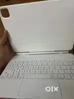 ROH’s US brand Ipad pro 11 inch m2/m3 keyboard
