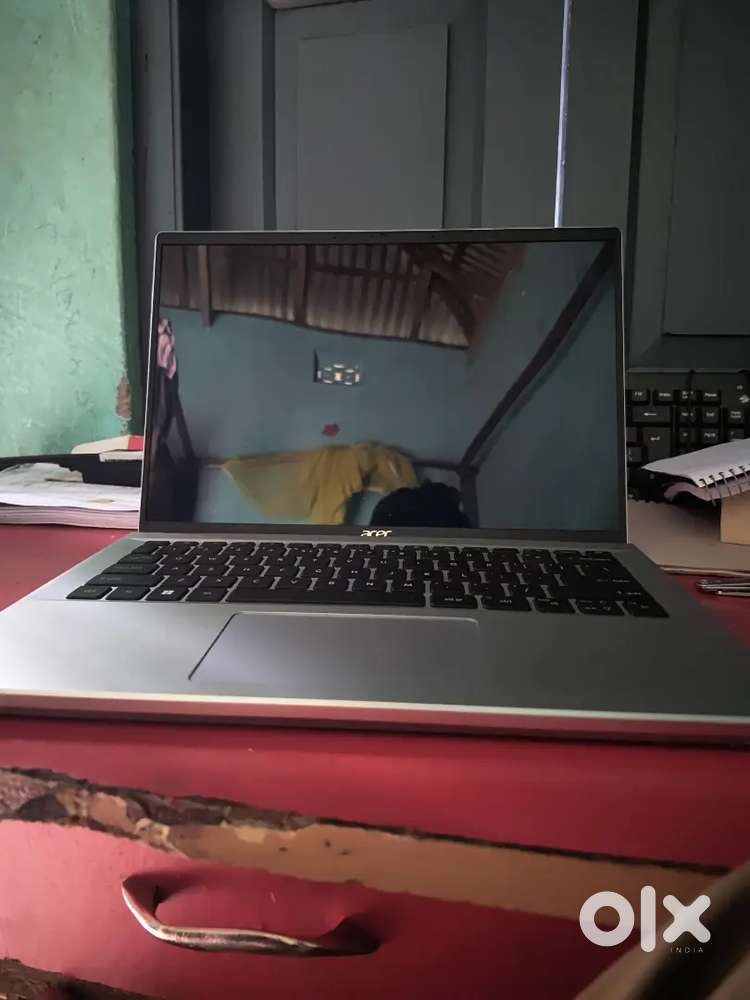 laptop- Acer swift go 14 oled (SFG14-71)  ,,  1 year old