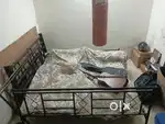 Foldable metal double bed