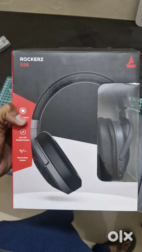 Boat rockers 558 headphones