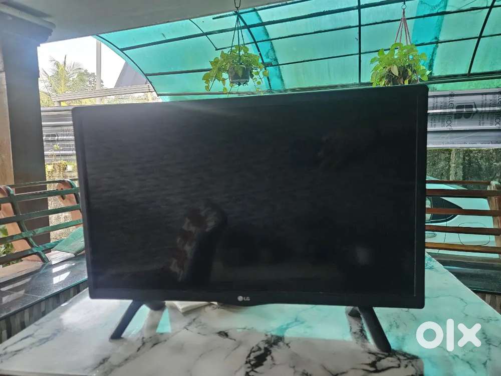 LG Tv  24 Inch