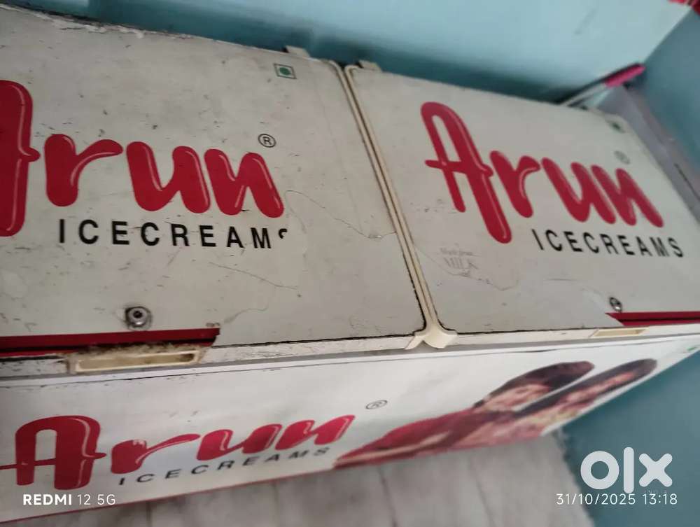 Icecream freezer.voltos