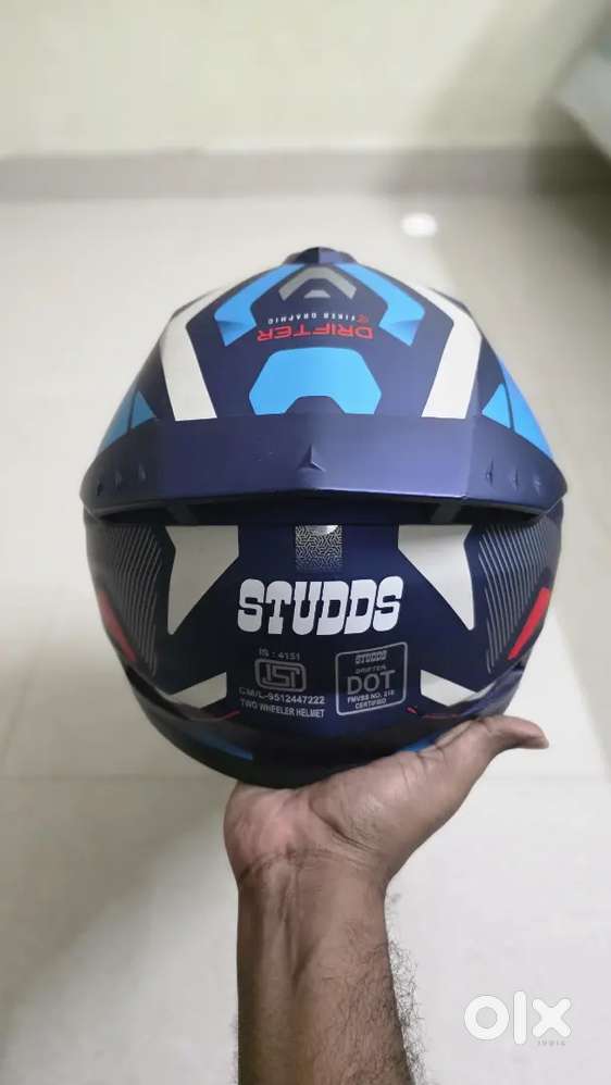 STUDDS DRIFTER D5 Helmet