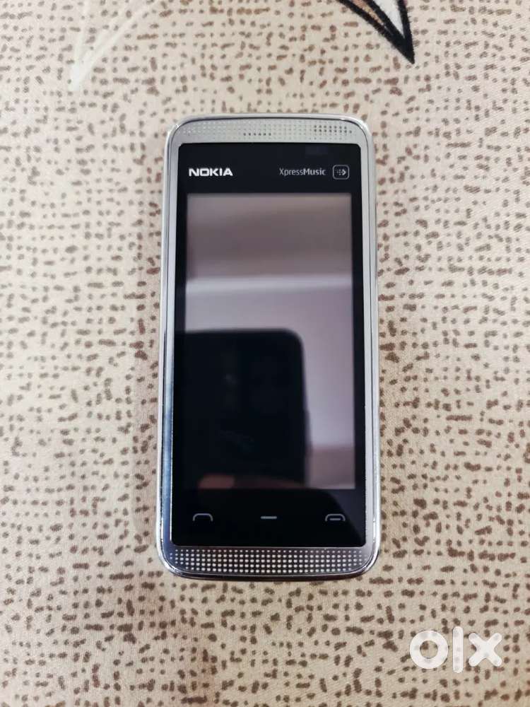 Nokia 5530