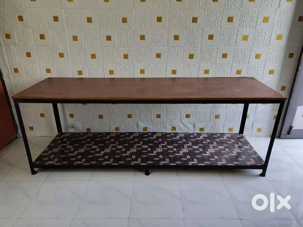 Big size Table - Urget sale