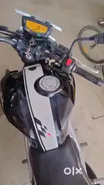 TVS APACHE RTR 160 4V