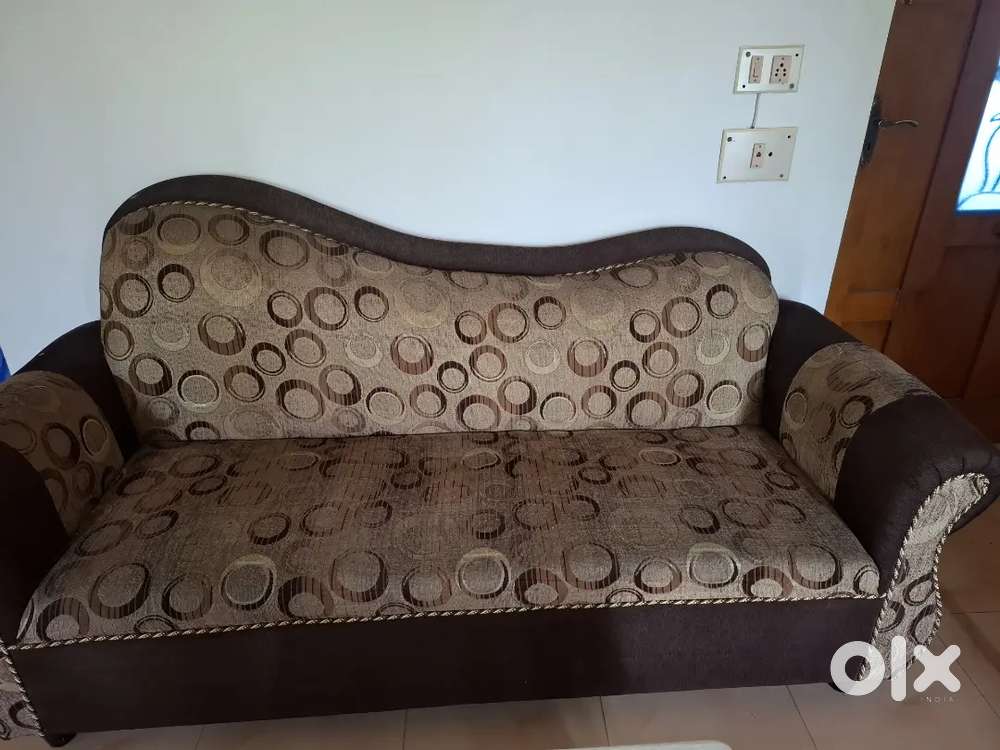 3 seaters sofa