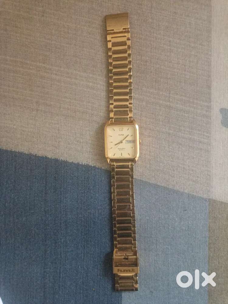 Hmt galaxy watch full gold