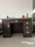 Reading table