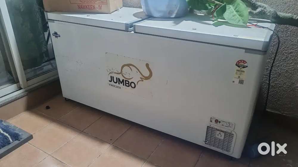Visicooler and deep freezer