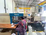 Plastic Injection Molding machine 130 ton