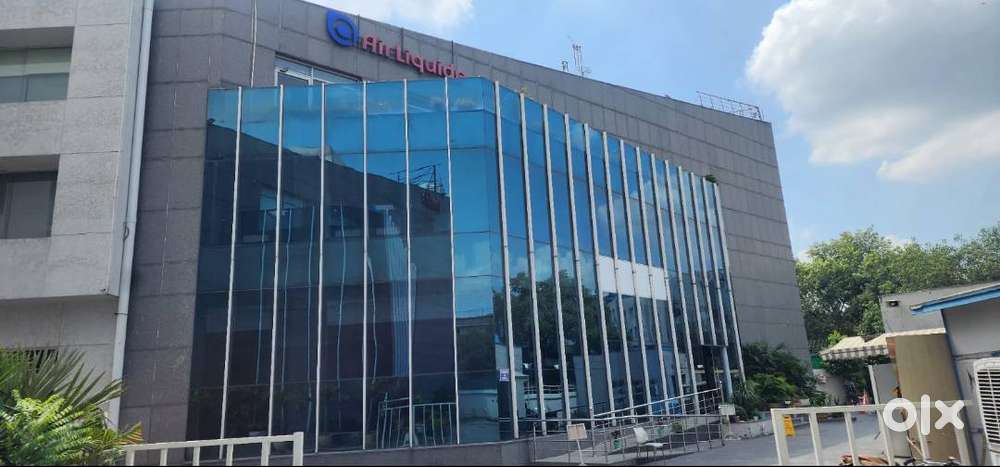 Prime Office Building for Lease in Mohan Cooperative