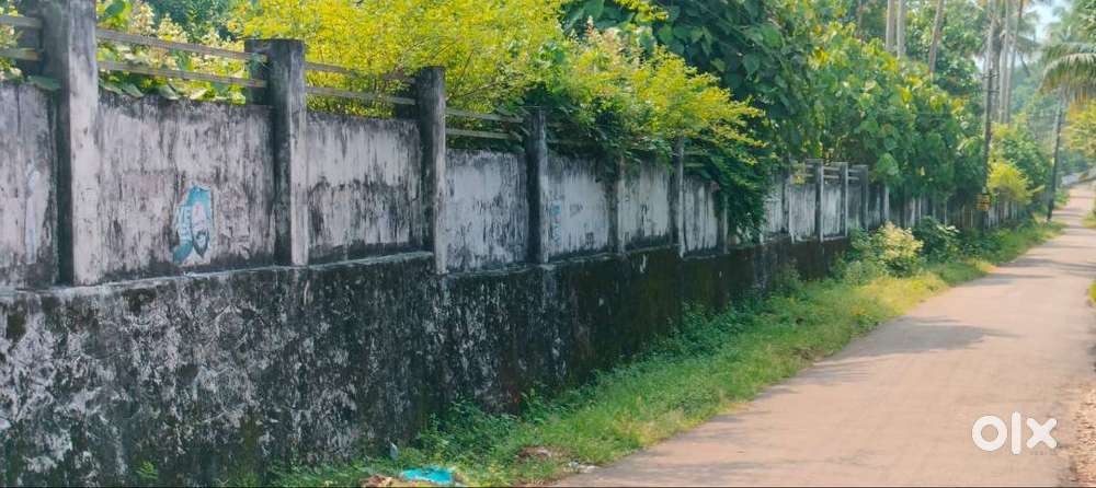 Land for sale in Kodaly, Kodakkara, Thrissur.