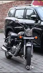 Royal Enfield 350 cc black standard second top model