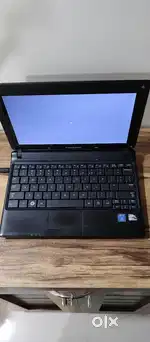Samsung Mini Laptop with Atom processor