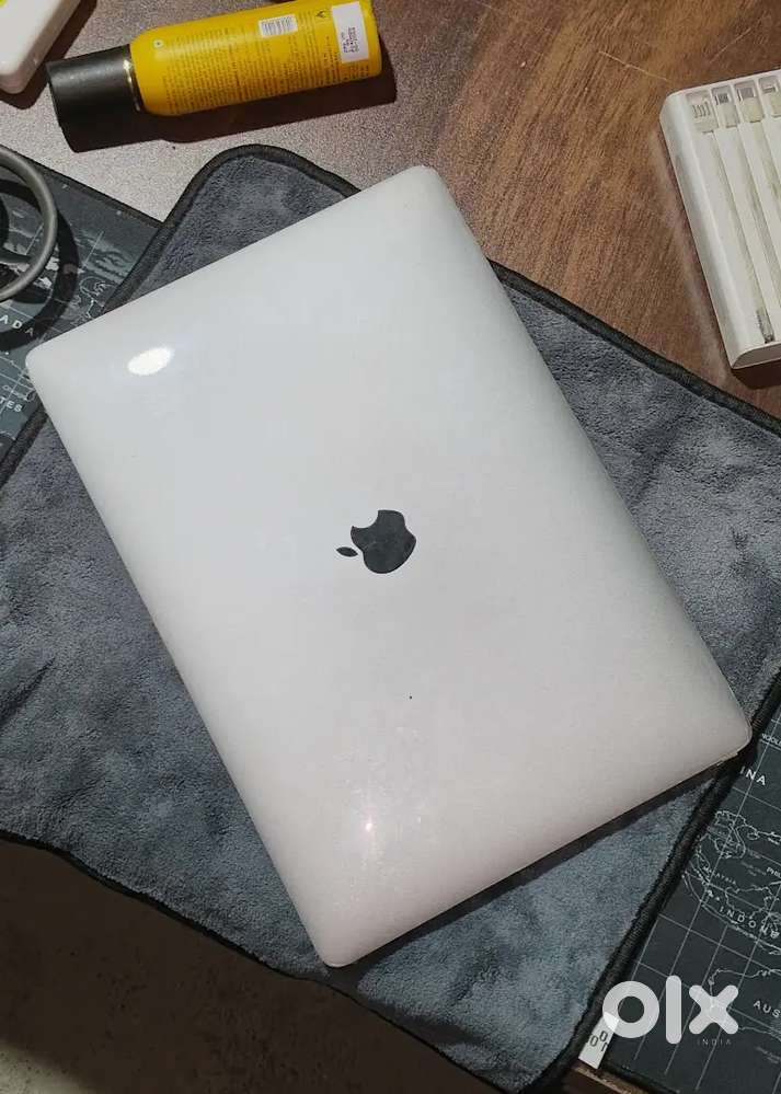 Macbook pro 15'  16 256 GB