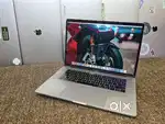 Apple Macbook Pro  i7/16/512/5.5gb GFX 15inch Retina Display Touchbar