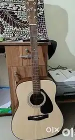 Yamaha-F280