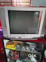 Samsung colour TV 21 inch and wooden showcase