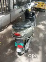115km milage 2 battery 2charger company service