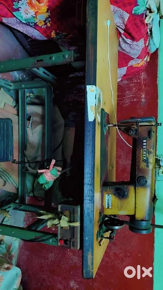 Saudi silai juki machine bahut kam current khati hr kapde pe chlti