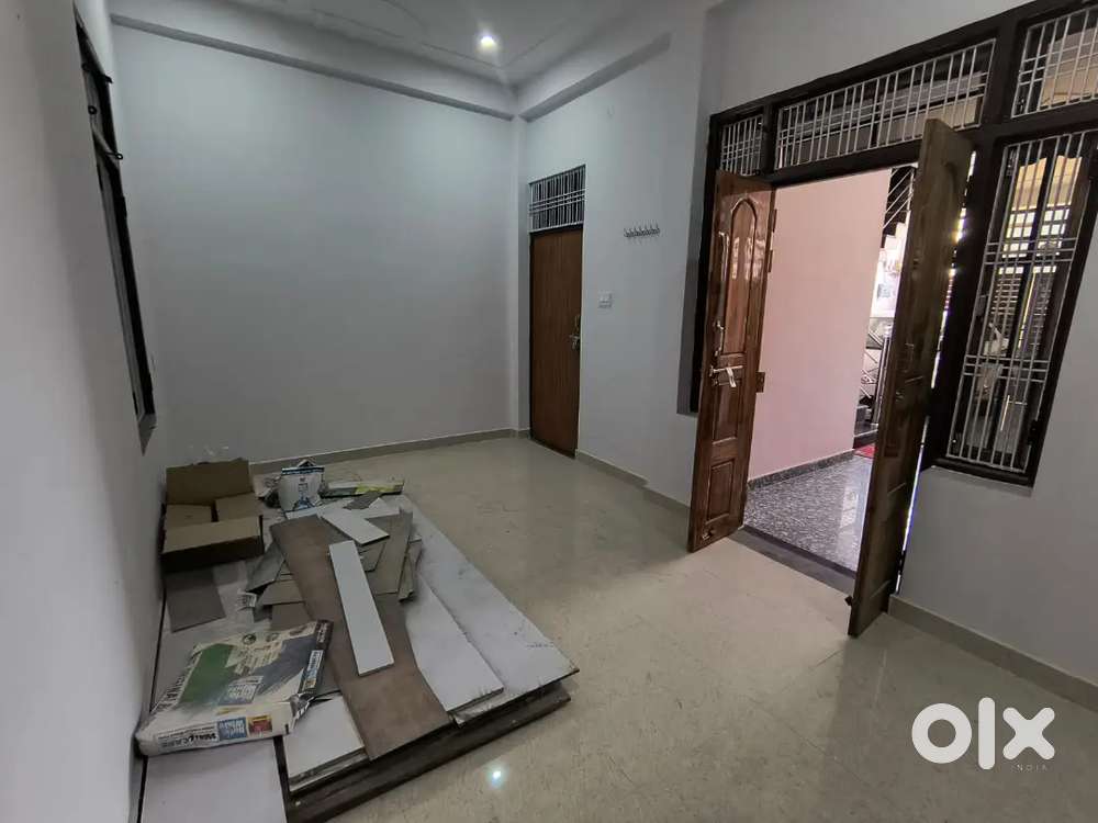 2 room set with hall and attach kitchen and washroom