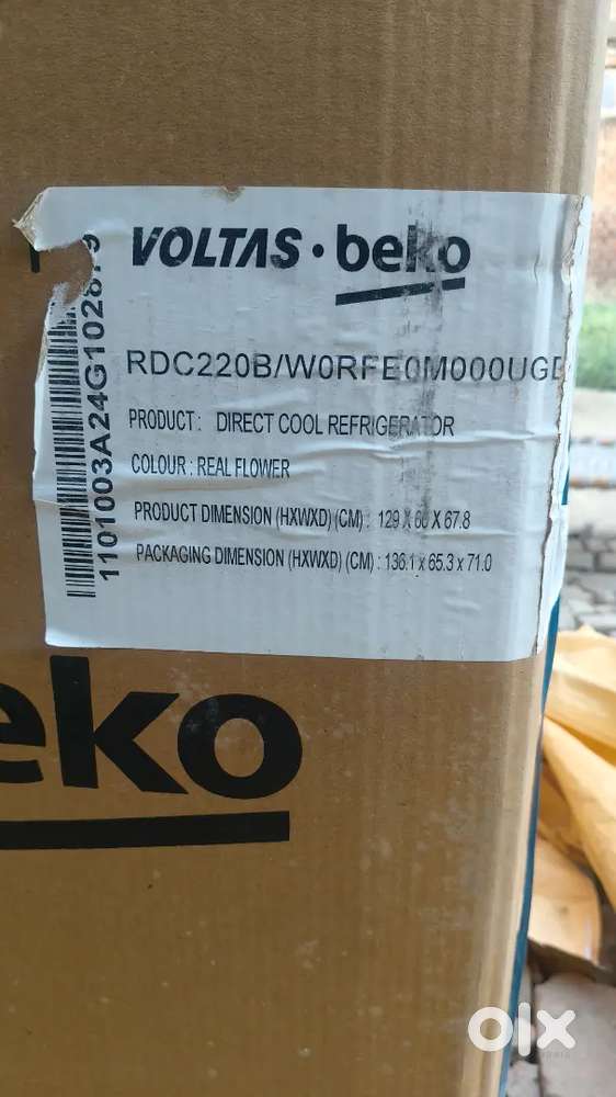 New seal packed fridge voltas 4*