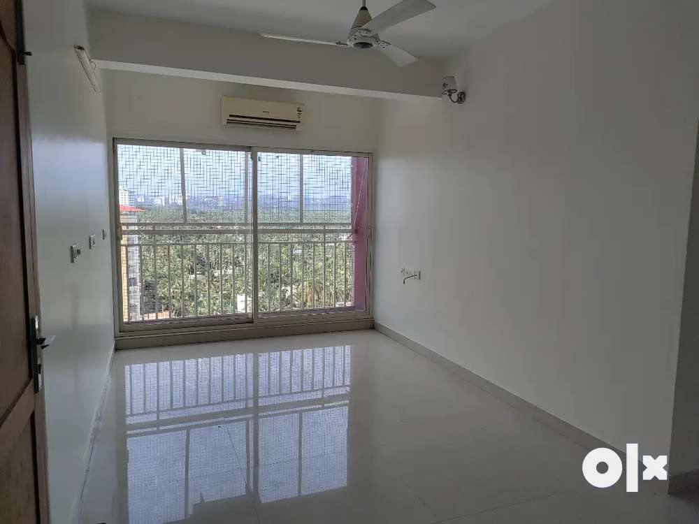 Elegant 3 BHK Semi Furnished flat for rent @ Kuravankonam