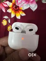 2 pair of Apple 3rd gen airpods